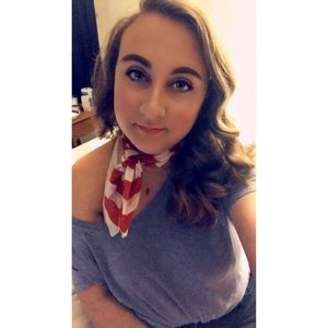 Meet your Posher, Amanda